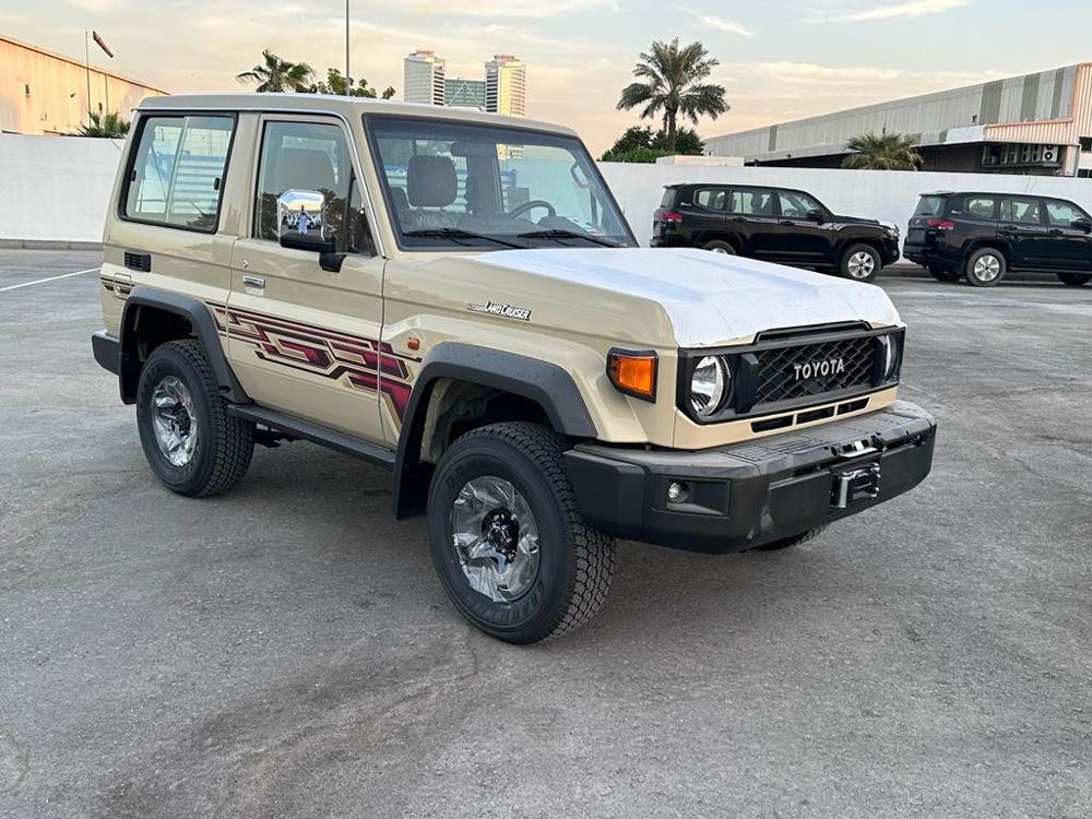 2024款丰田LC71 4.0l 汽油 自动挡