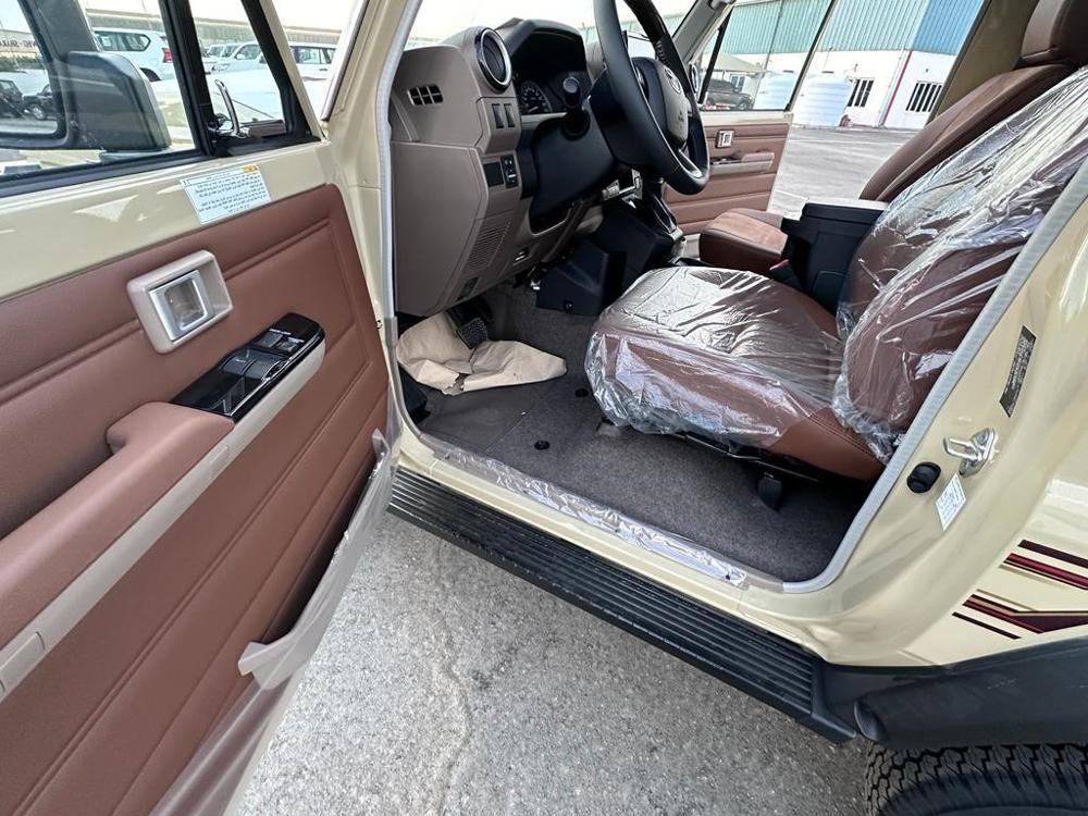 2024款丰田LC71 4.0l 汽油 自动挡