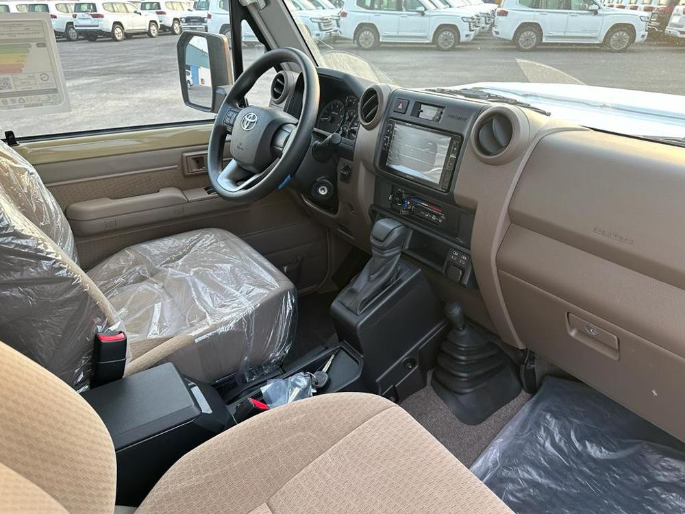 2024款全新丰田LC71 2.8T自动