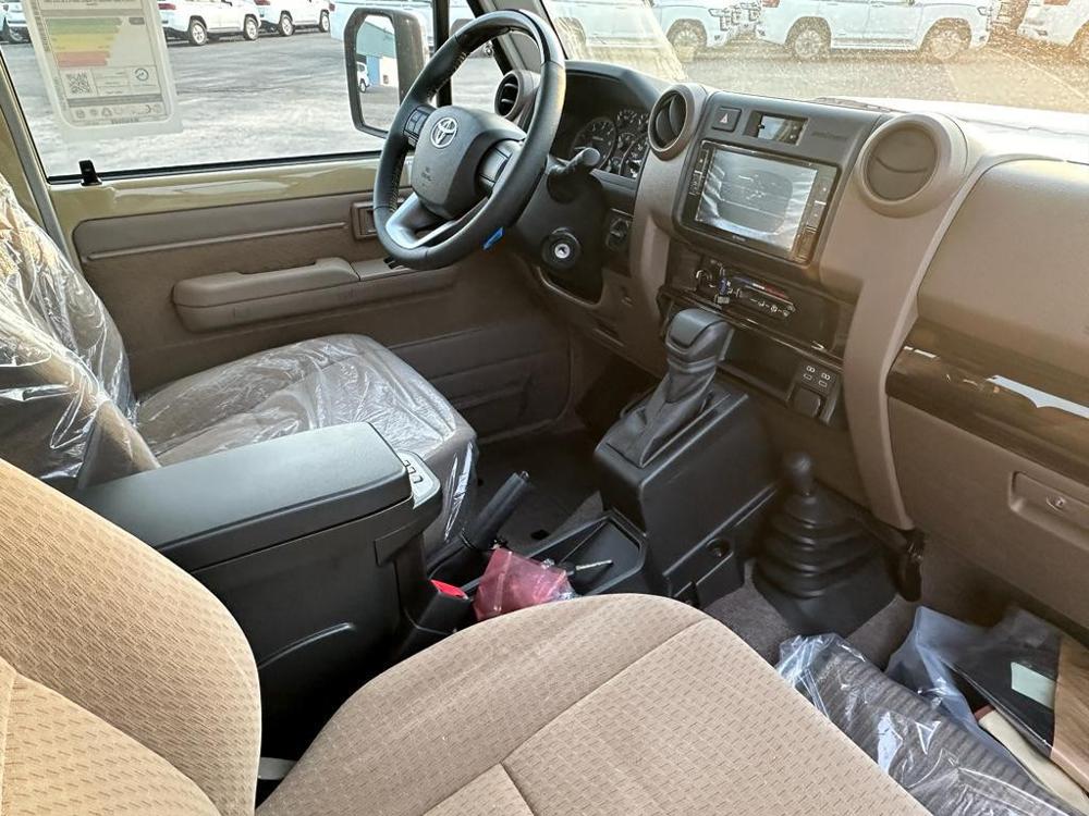 2024款丰田LC71 2.8T柴油 自动档