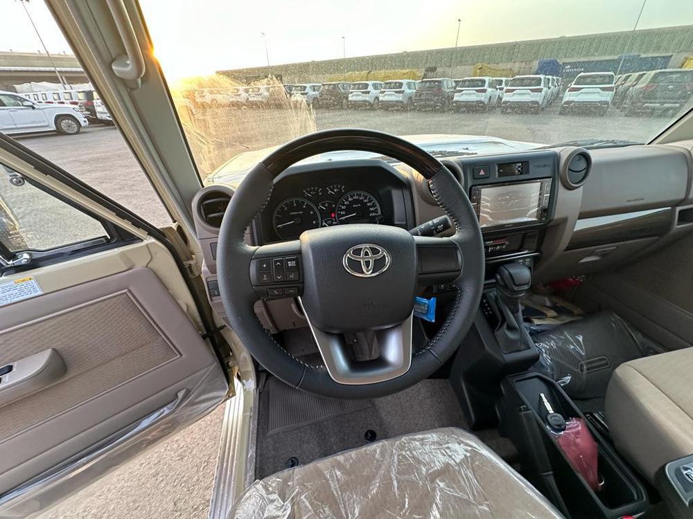 2024款丰田LC71 2.8T柴油 自动档