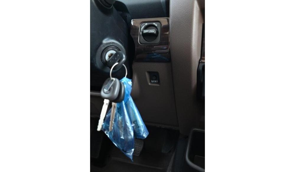 2024款丰田LC71 2.8T 自动挡