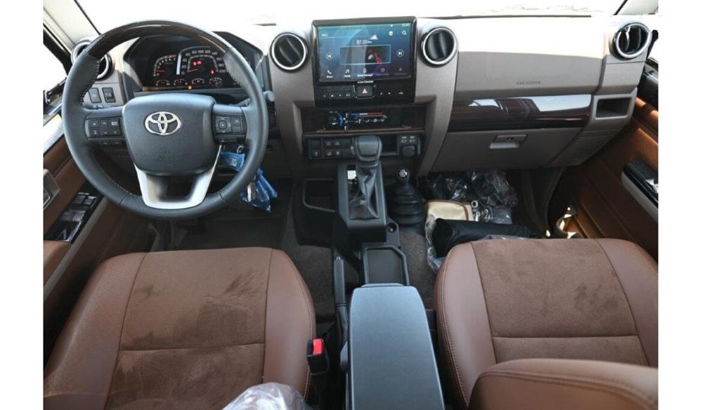 2024款丰田LC71 2.8T 自动挡