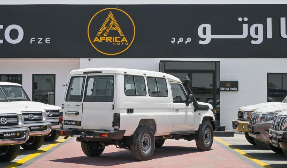 2024款丰田LC78 4.0 自动挡