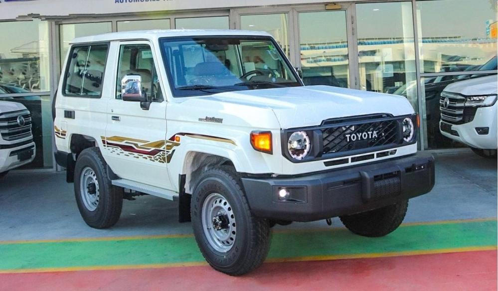 2024款丰田LC71 4.0 自动挡