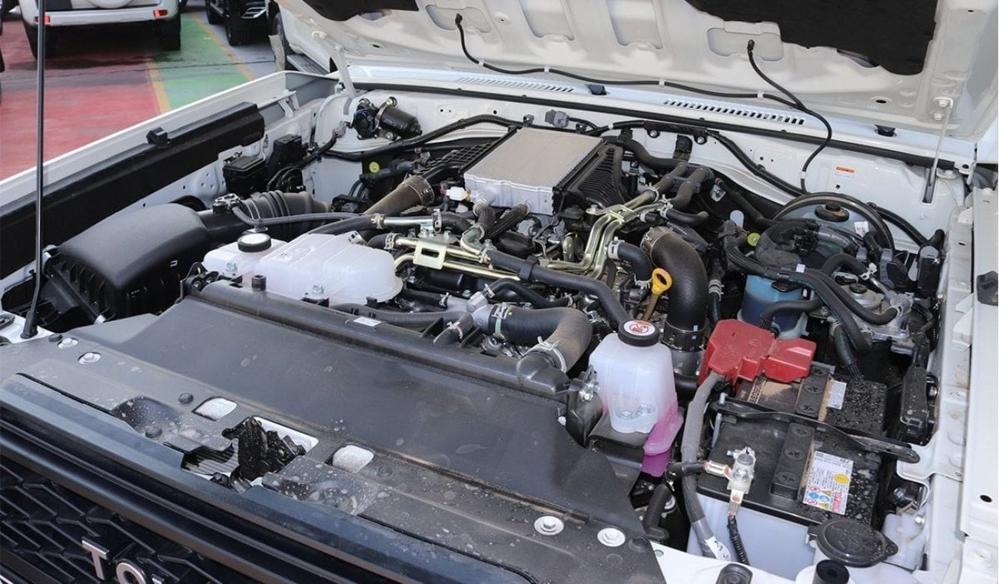 2024款丰田LC71 4.0 自动挡