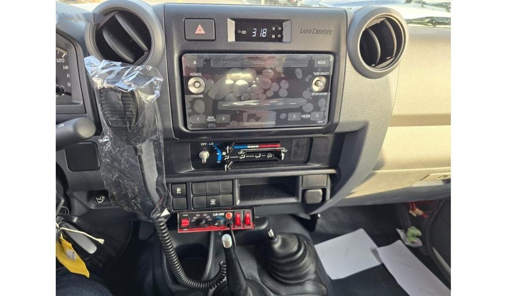 2024款丰田LC78 4.0 自动挡