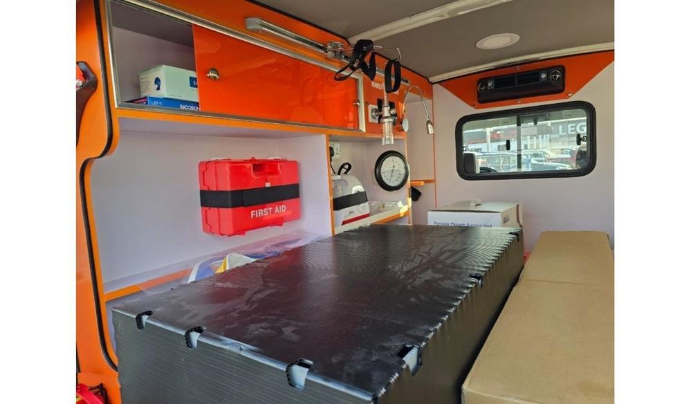 2024款丰田LC78 4.0 自动挡