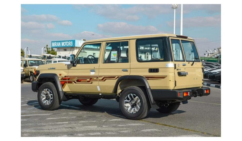 2024款丰田LC76  2.8T 自动挡