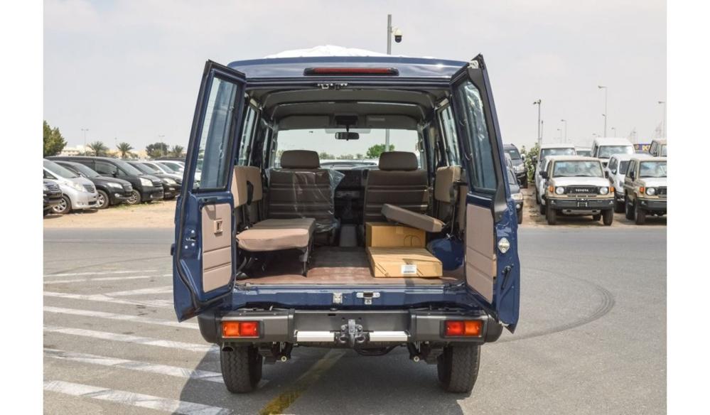 2024款丰田LC78 4.0 自动挡