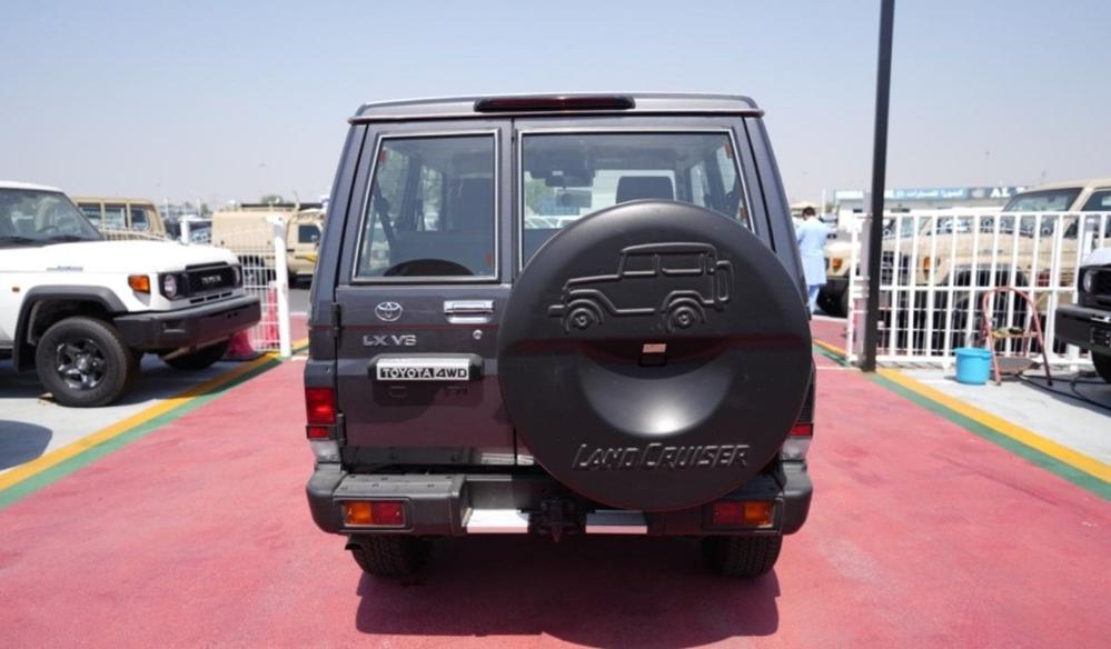 2024款丰田LC71  2.8T 自动挡