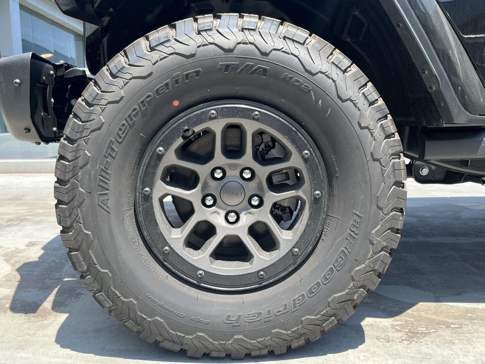 2023款加版JEEP牧马人L