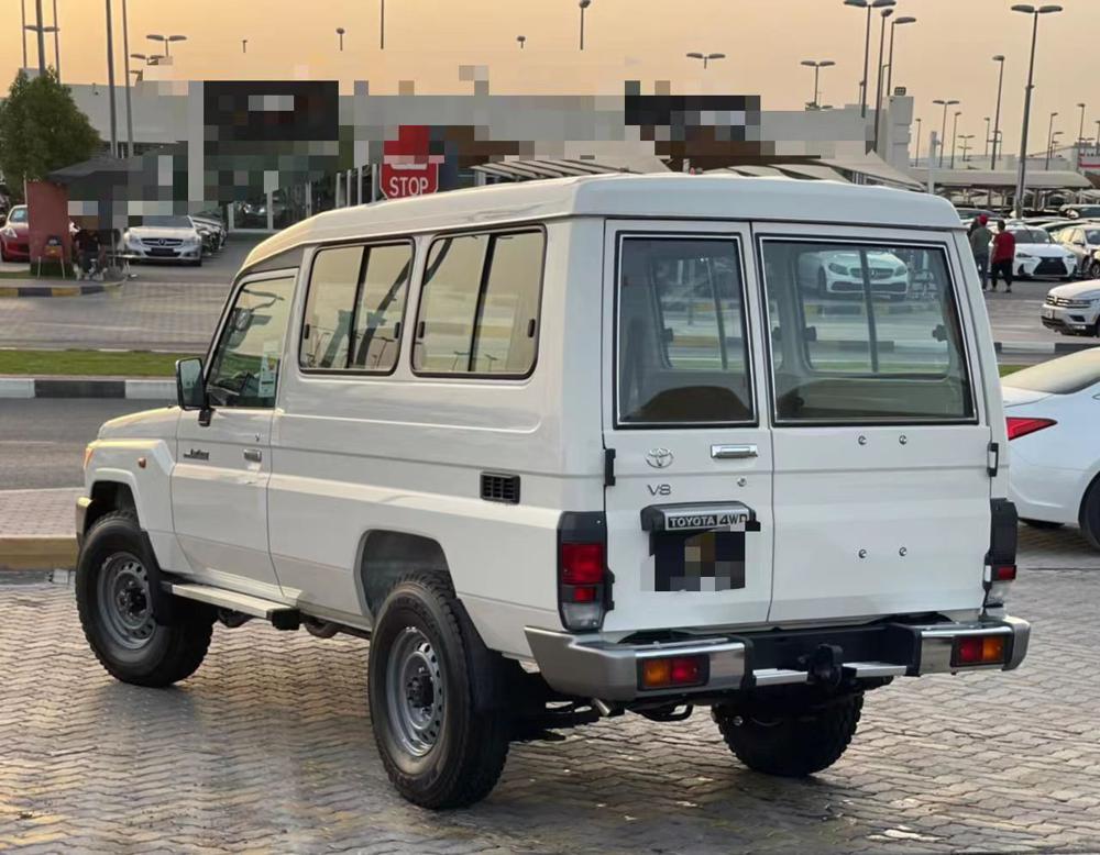 2023款酷路泽 LC78 4.5T 柴油