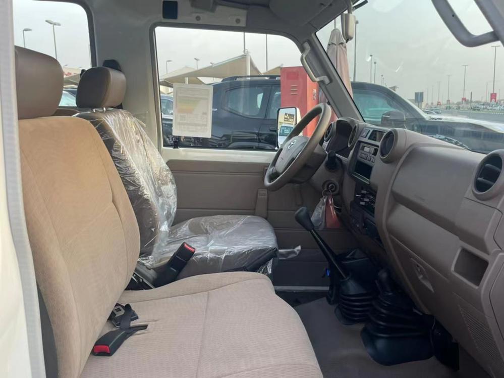 2023款酷路泽 LC78 4.5T 柴油