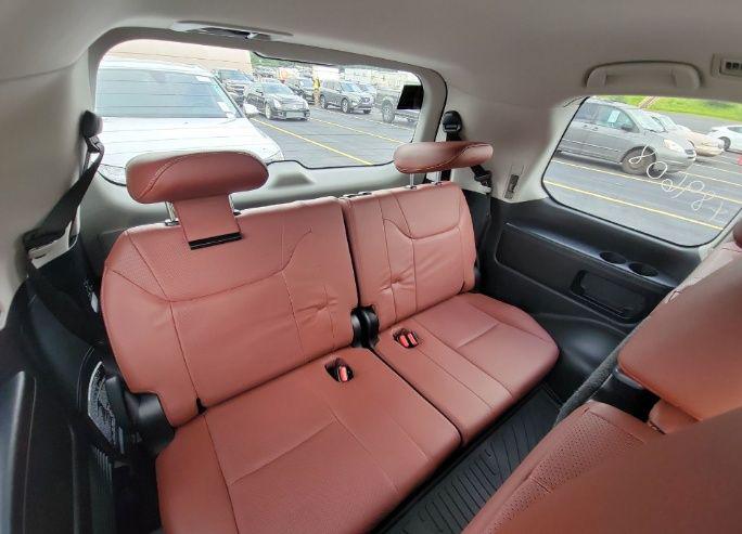 2021款美版雷克萨斯LX570标准版