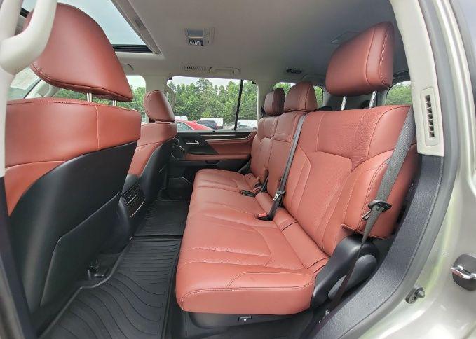 2021款美版雷克萨斯LX570标准版