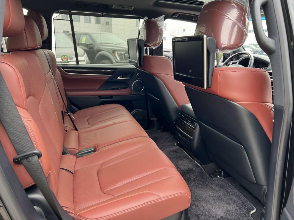 2021款中东版雷克萨斯LX570 限量S